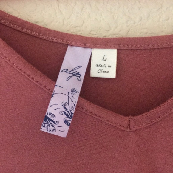 Blouse - Picture 3 of 6